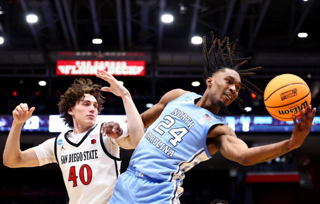 Tar Heels Silence Critics with 95-68 Beatdown of San Diego State Tar Heels Silence Critics with 95-68 Beatdown of San Diego State